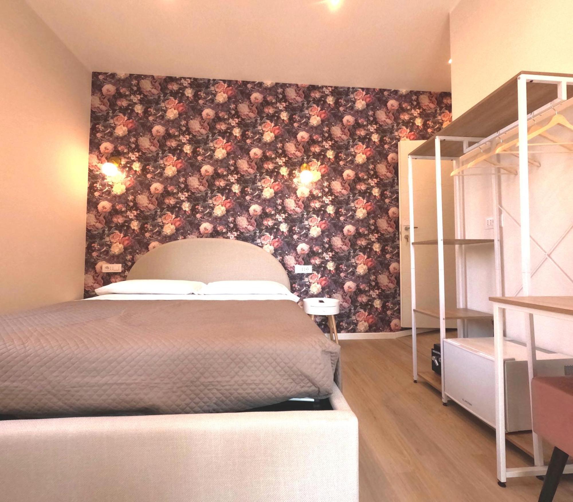 Bed and breakfast Aurelia Garden 3*